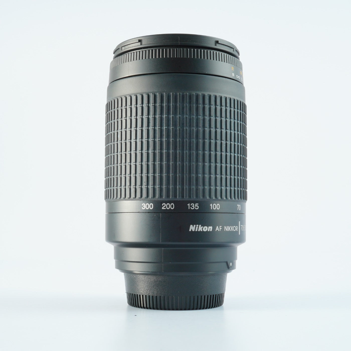 Nikon AF Zoom-Nikkor 70-300mm f/4.5.6 G ズームレンズ