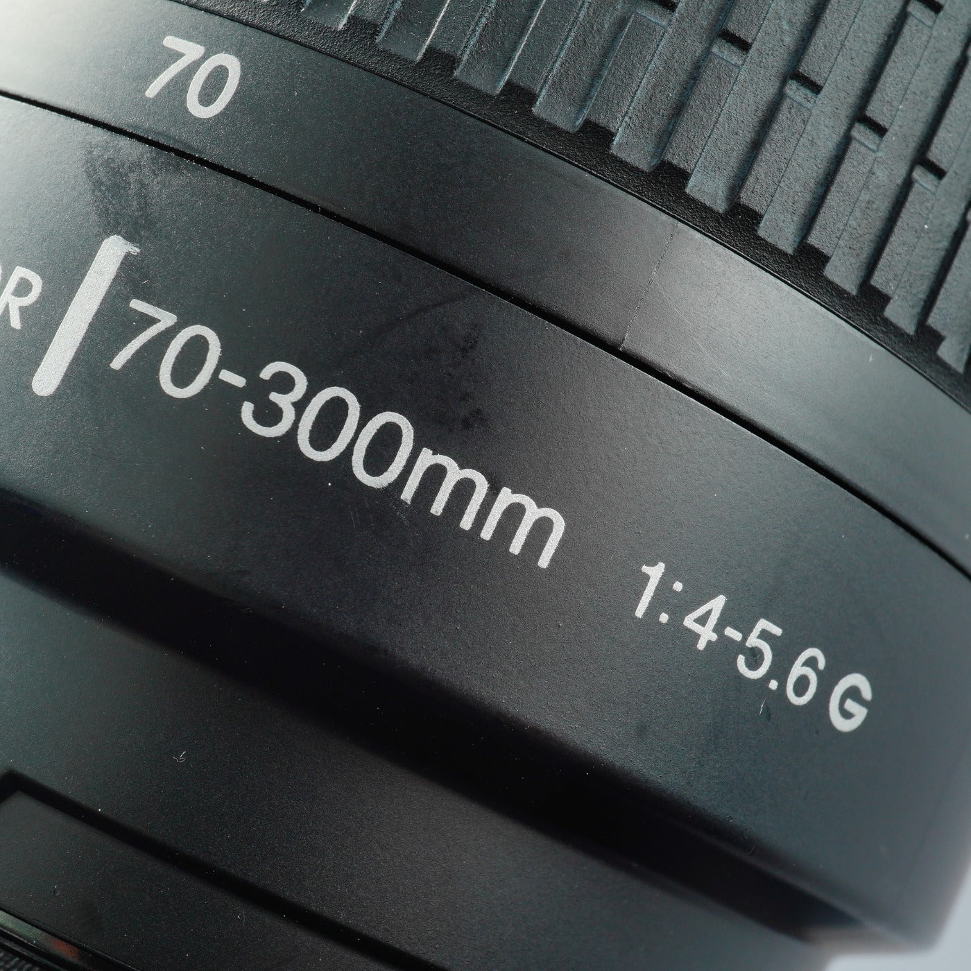 Nikon AF Zoom-Nikkor 70-300mm f/4.5.6 G ズームレンズ