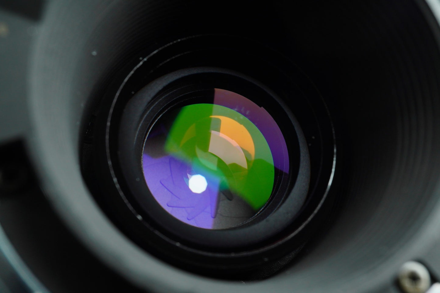 Nikon AF NIKKOR 70-300mm f/4-5.6 D ED ズームレンズ