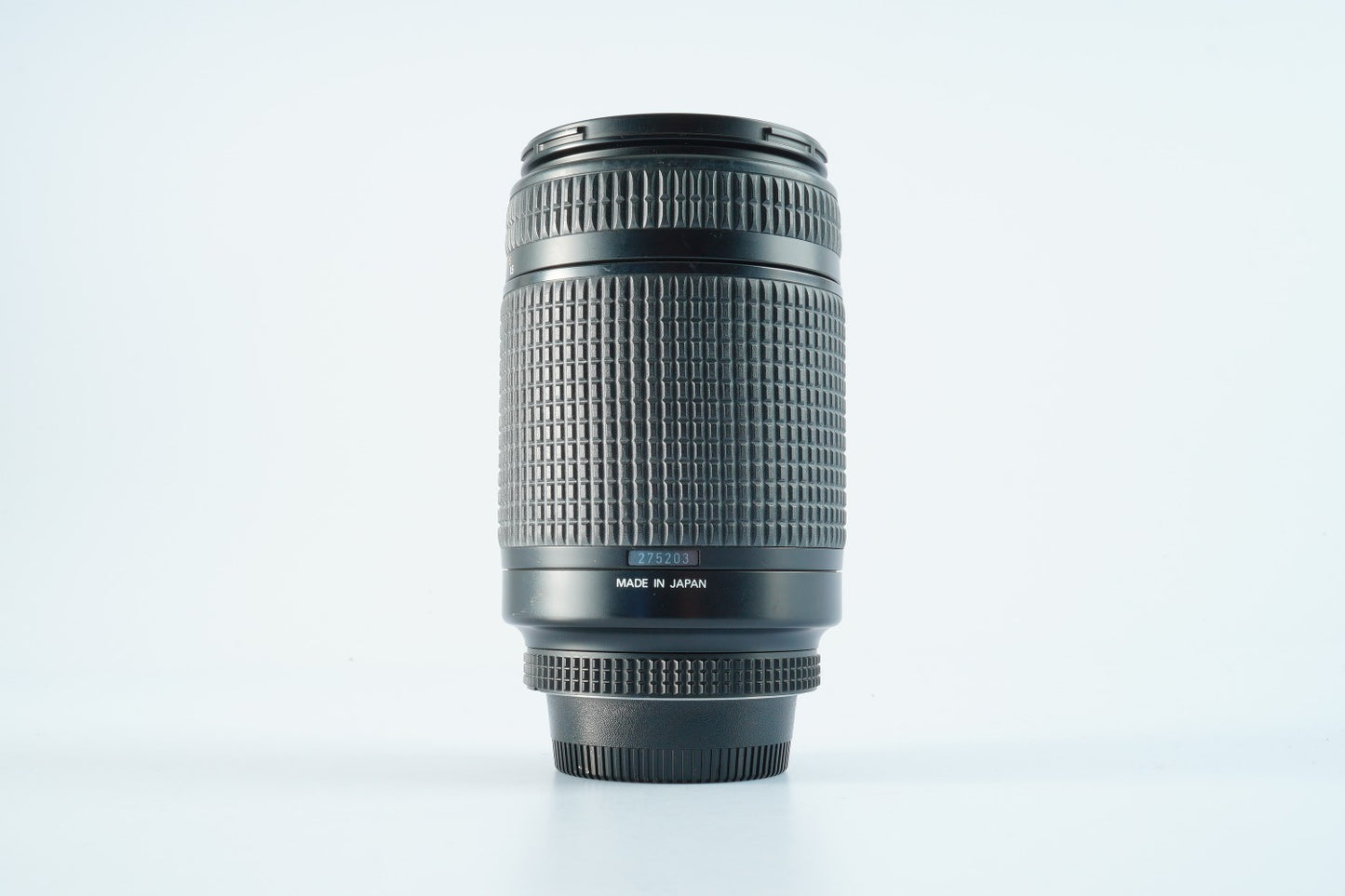 Nikon AF NIKKOR 70-300mm f/4-5.6 D ED ズームレンズ