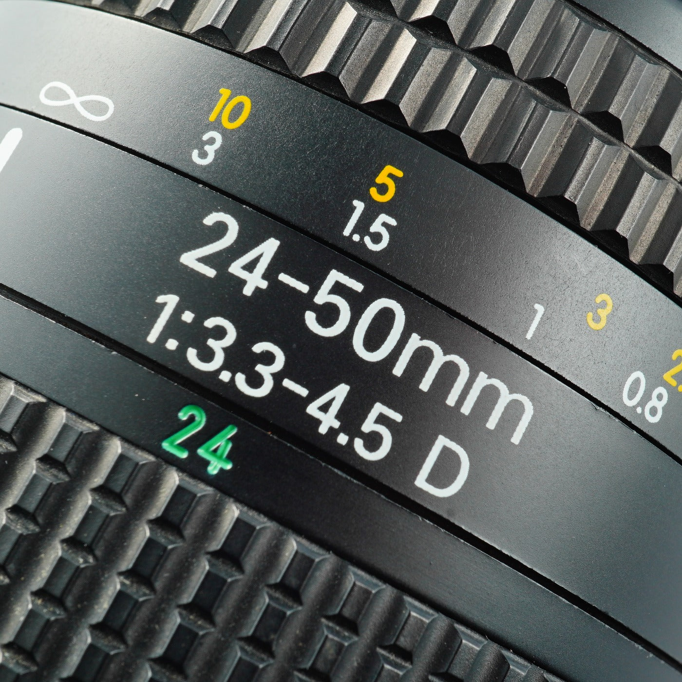 Nikon AF Nikkor 24-50mm F/3.3-4.5 D ズームレンズ