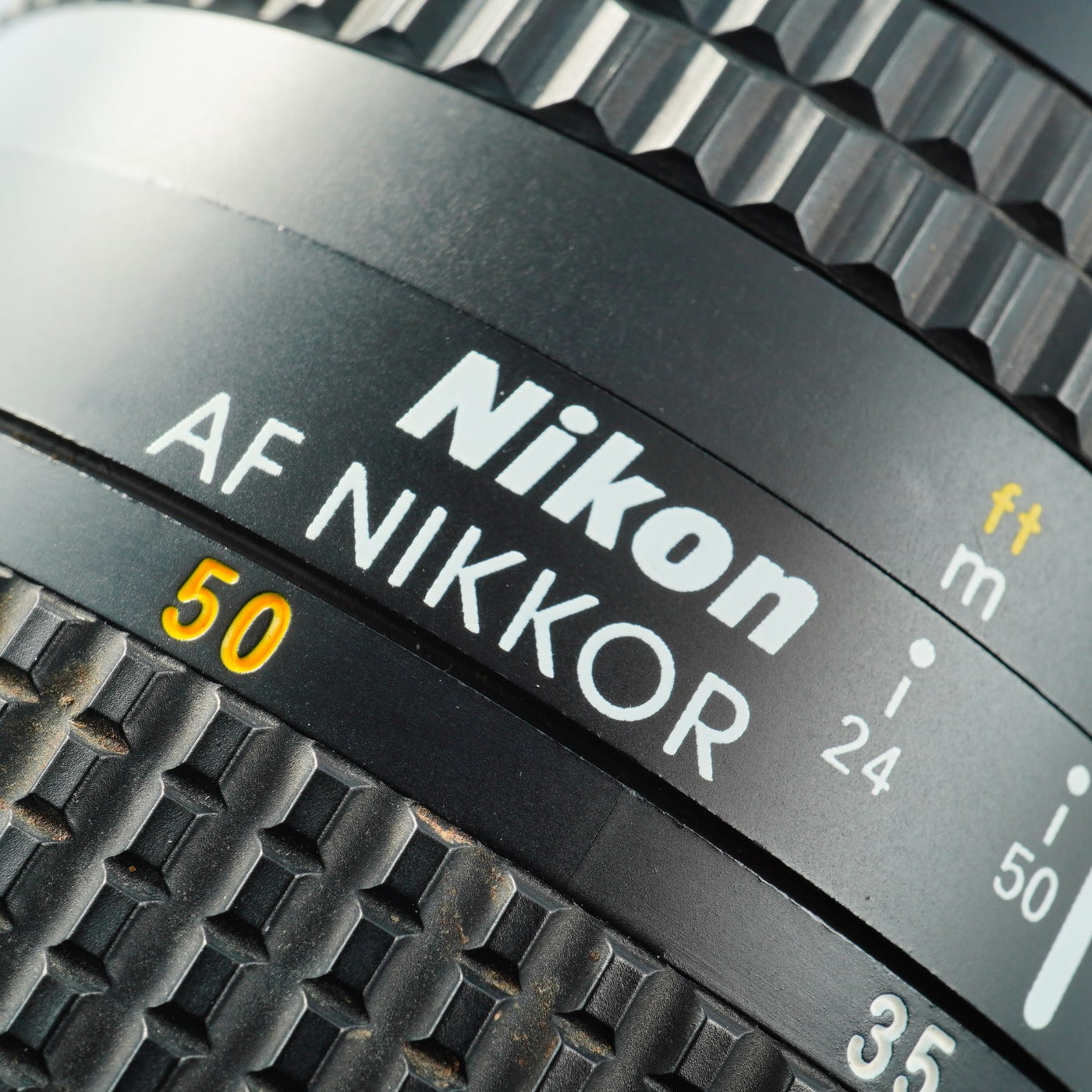Nikon AF Nikkor 24-50mm F/3.3-4.5 D ズームレンズ
