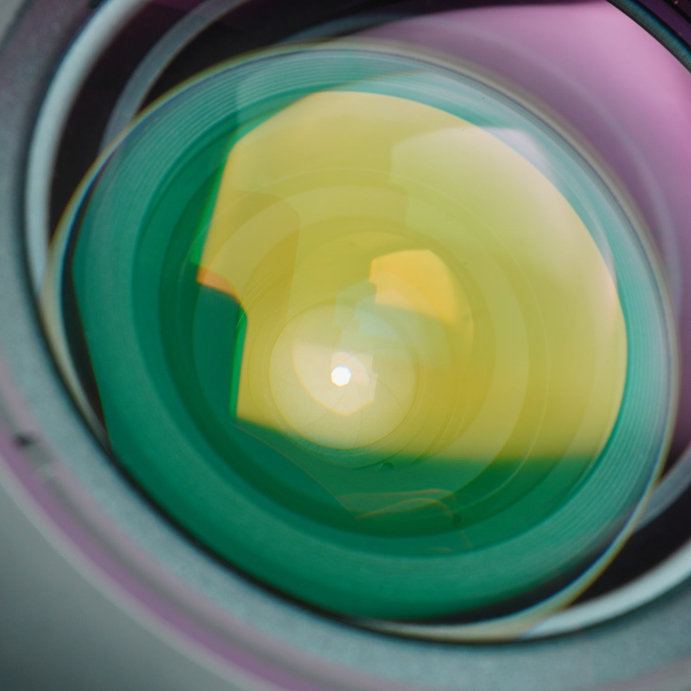 Nikon AF Nikkor 24-50mm F/3.3-4.5 D ズームレンズ