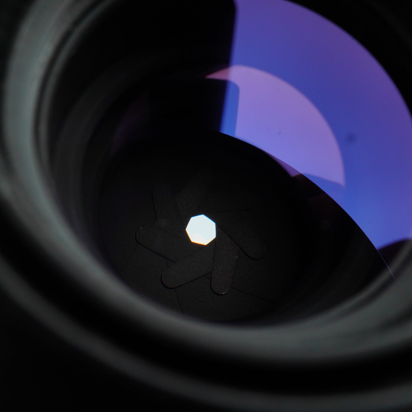 Nikon Nikkor Q Auto 200mm f/4 Ai改 単焦点レンズ
