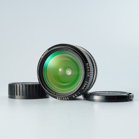 Nikon Nikkor 非Ai 28mm f3.5 単焦点レンズ