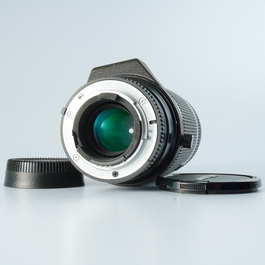 AF NIKKOR 75-300mm f/4.5-5.6 ズームレンズ