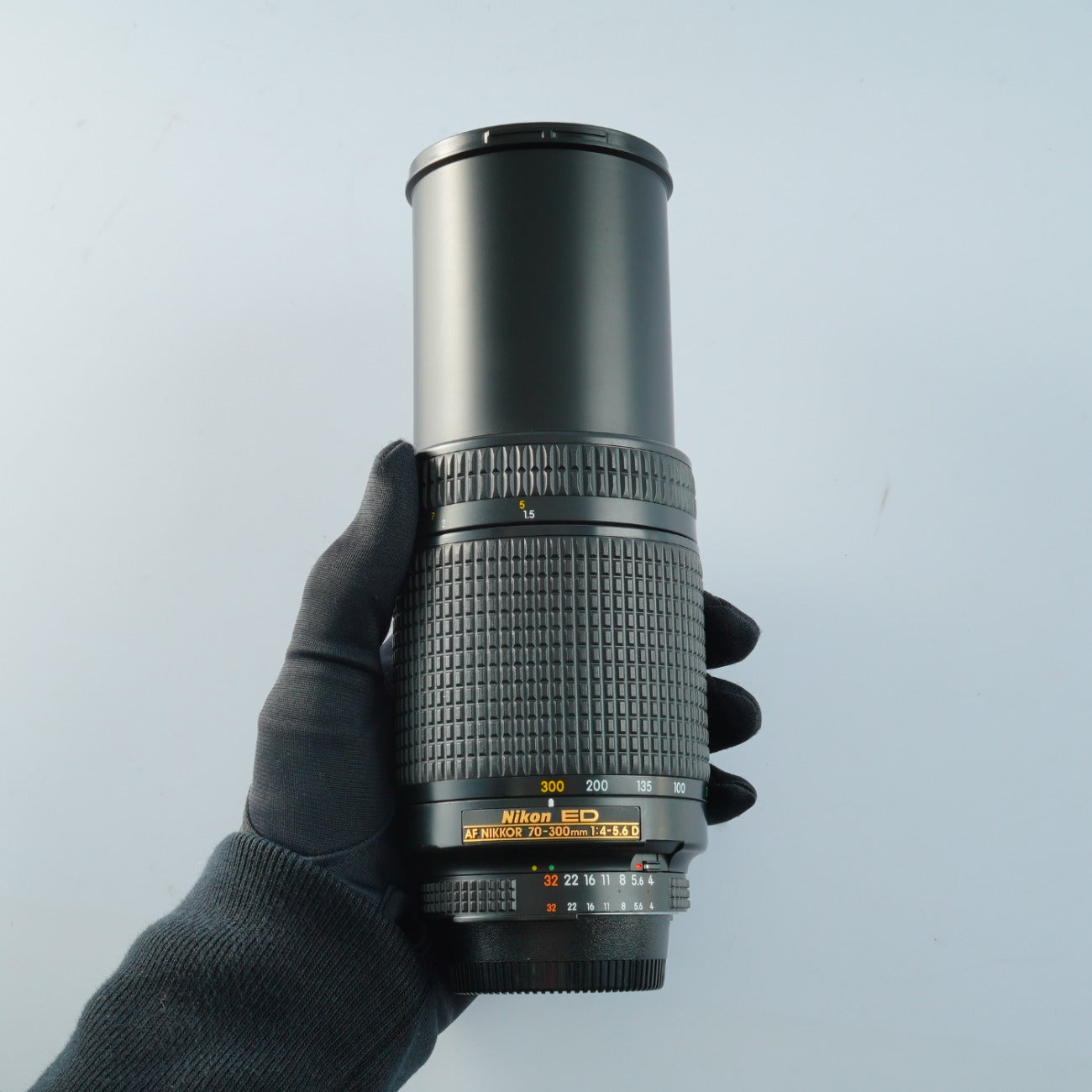 Nikon AF NIKKOR 70-300mm f/4-5.6 D ED ズームレンズ