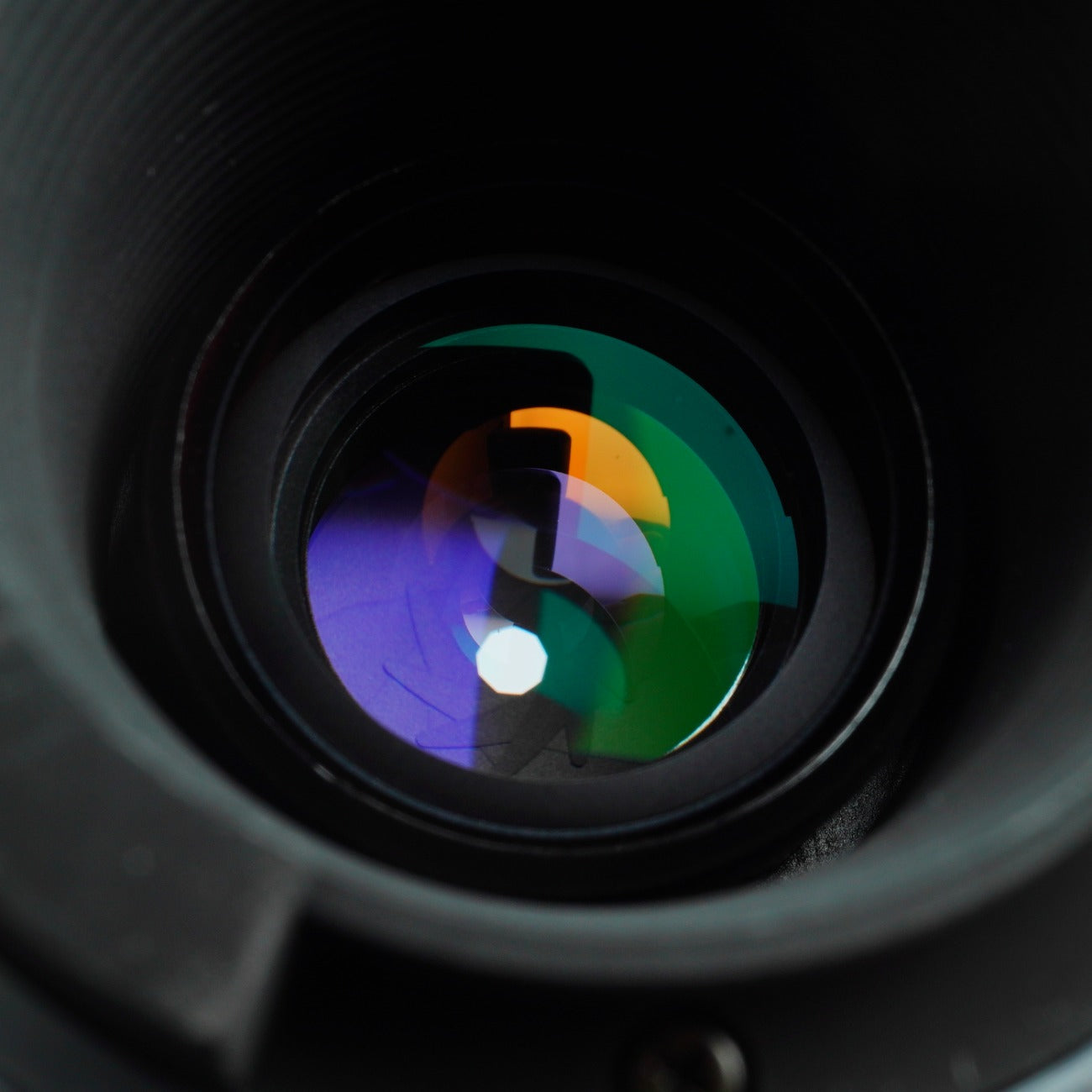 Nikon AF NIKKOR 70-300mm f/4-5.6 D ED ズームレンズ