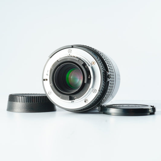 Nikon AF Nikkor 35-105mm F/3.5-4.5 ズームレンズ