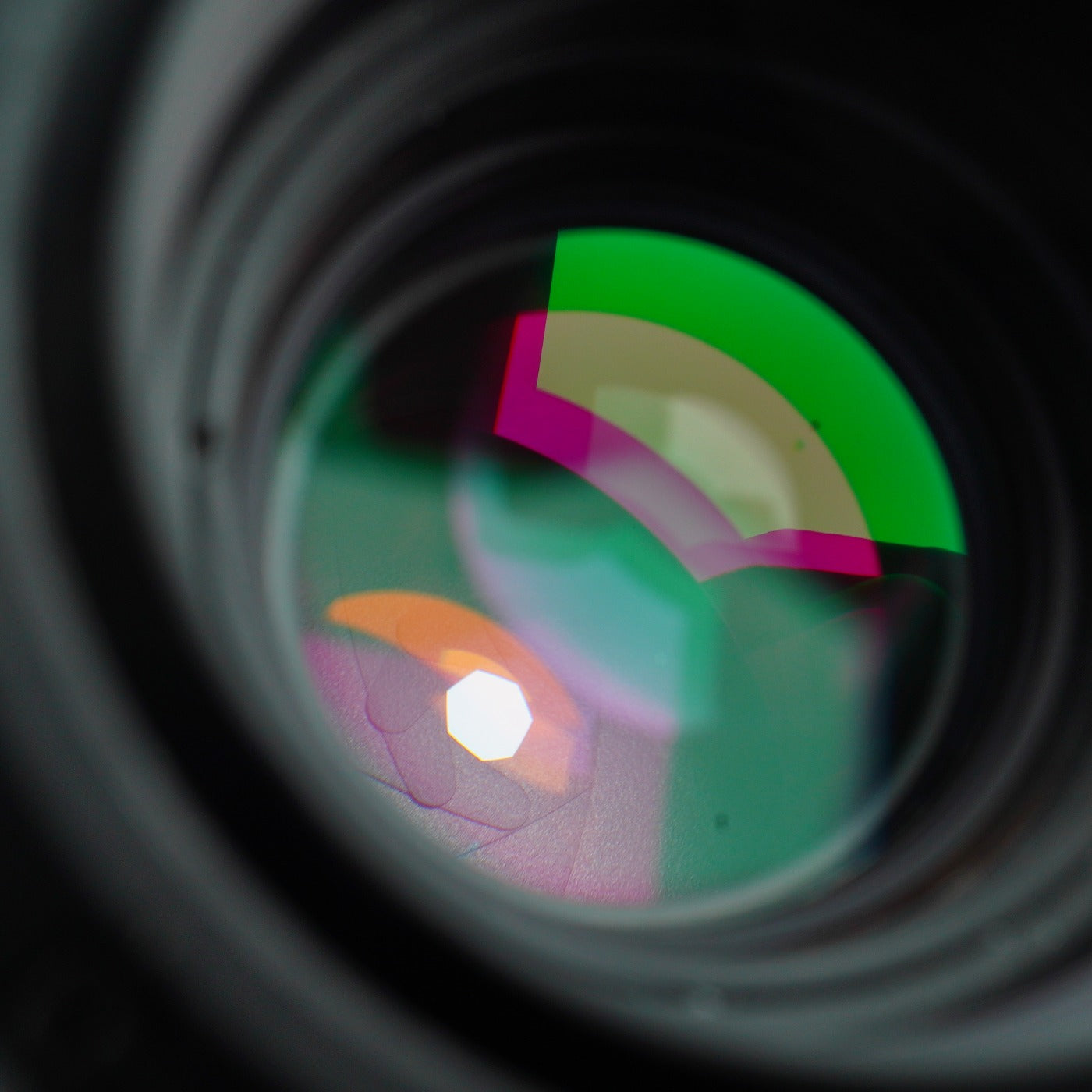 Nikon AF Nikkor 35-105mm F/3.5-4.5 ズームレンズ