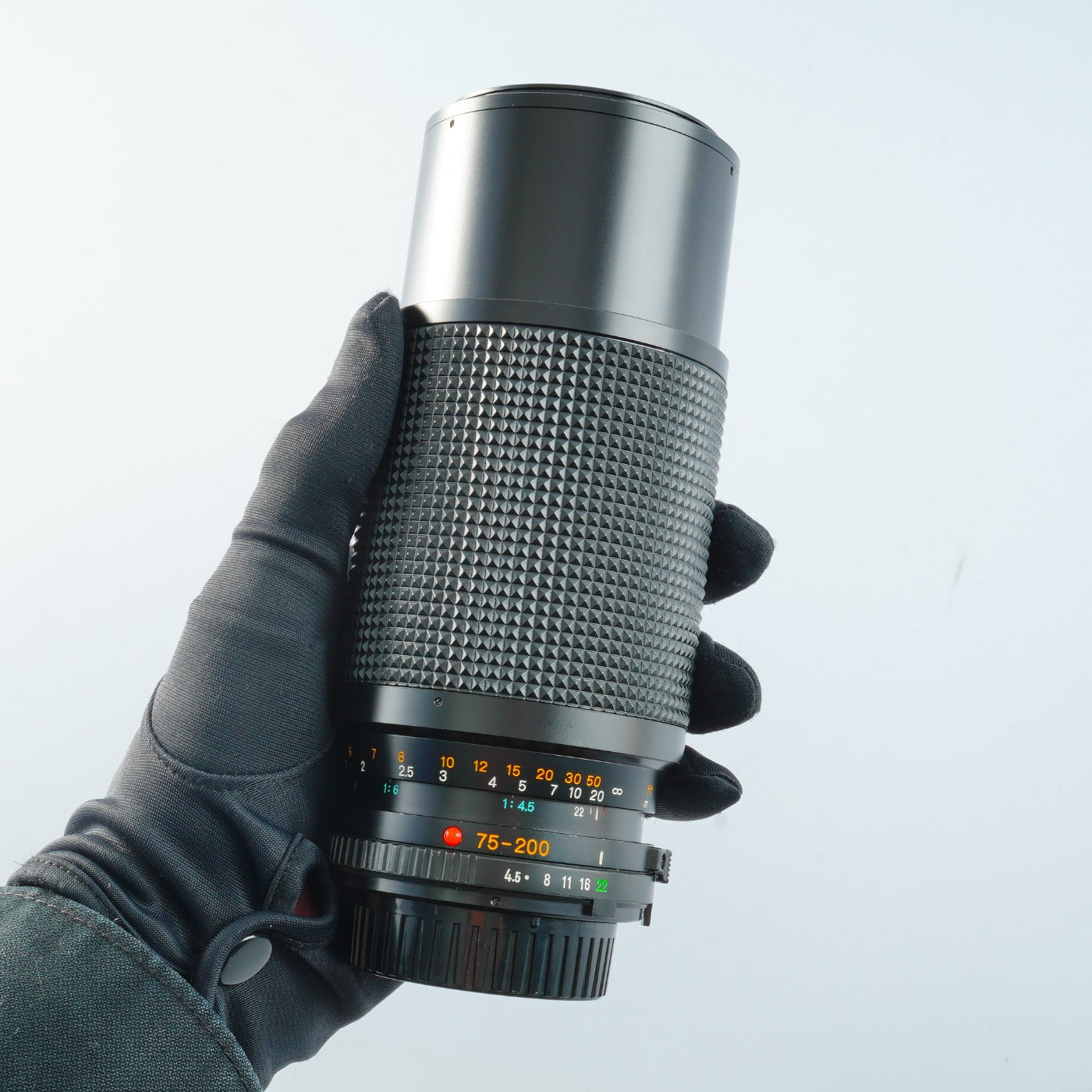 MINOLTA MD 75-200mm F/4.5 ズームレンズ