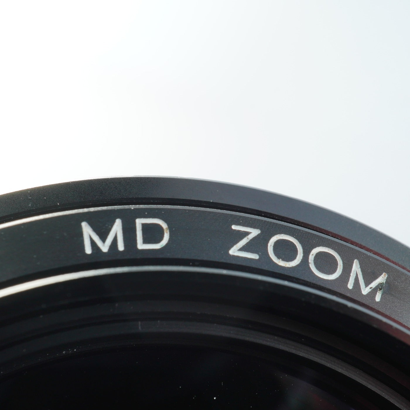 MINOLTA MD 75-200mm F/4.5 ズームレンズ