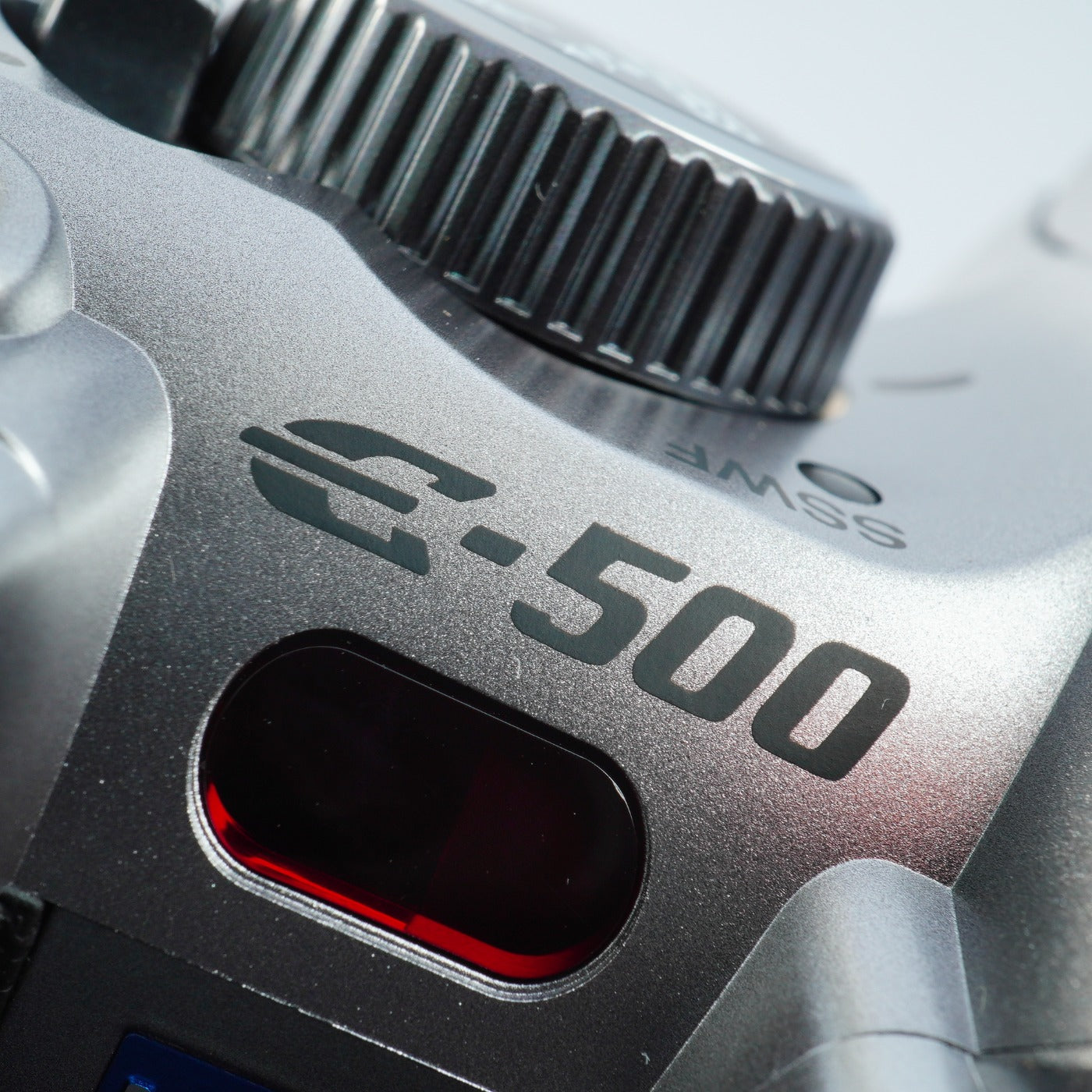 OLYMPUS E-500 8.0MP CCD for Four Thirds デジタル一眼レフカメラ