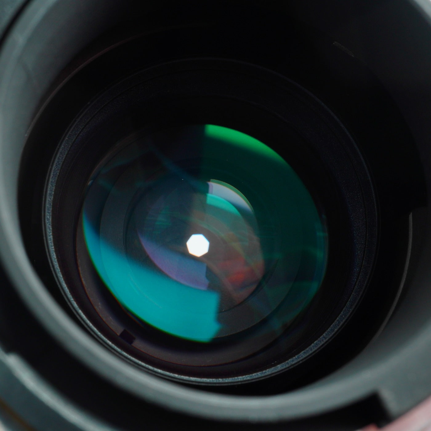 Nikon AF Nikkor 28-85mm F/3.5-4.5 ズームレンズ