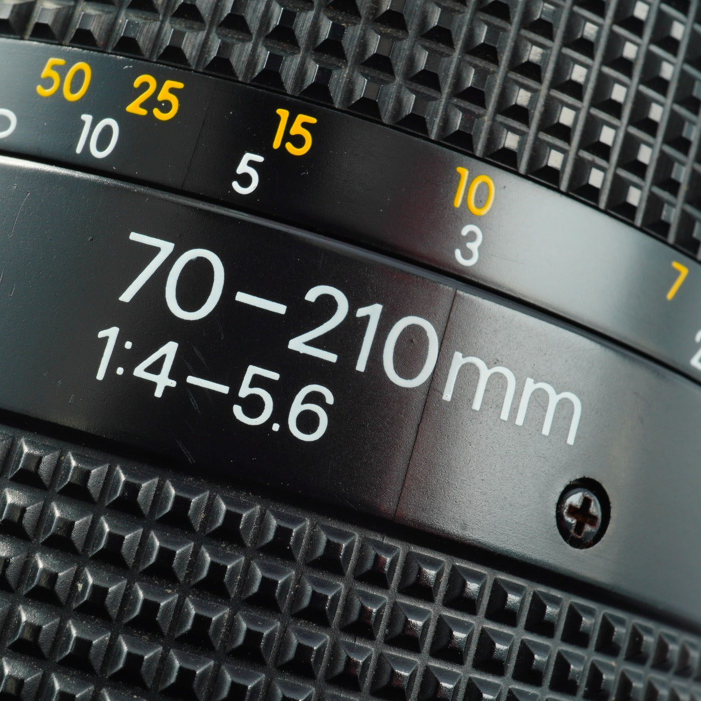 Nikon AF NIKKOR 70-210mm F/4-5.6 ズームレンズ