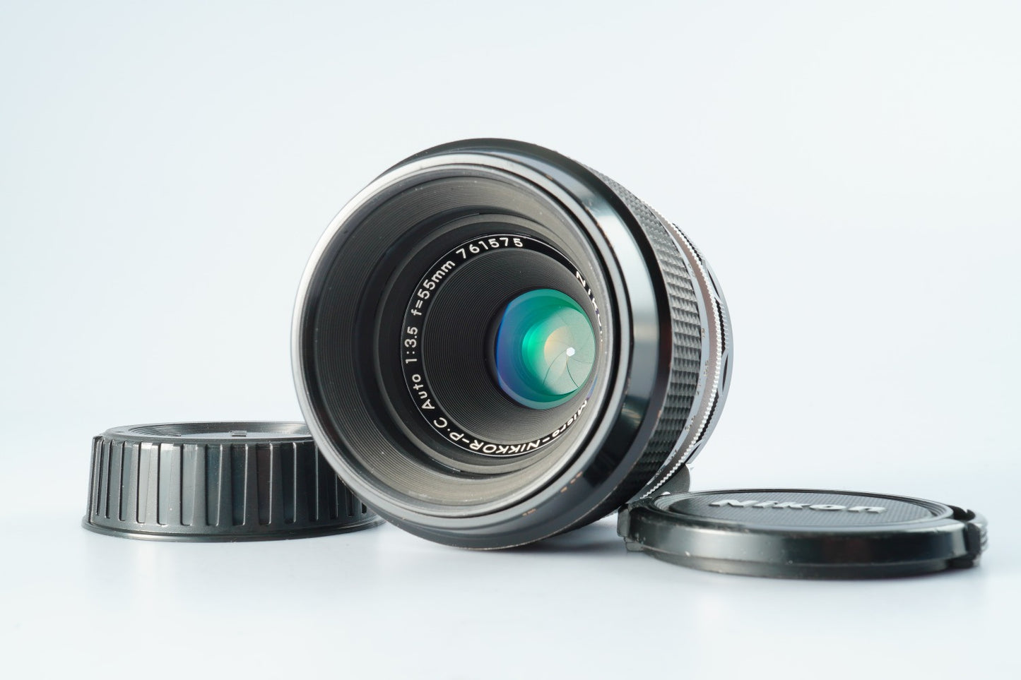 Nikon Micro-Nikkor-P.C Auto 55mm F/3.5 非Ai マクロレンズ