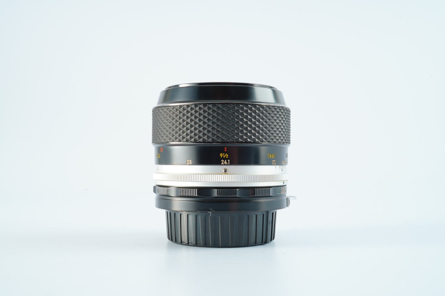 Nikon Micro-Nikkor-P.C Auto 55mm F/3.5 非Ai マクロレンズ