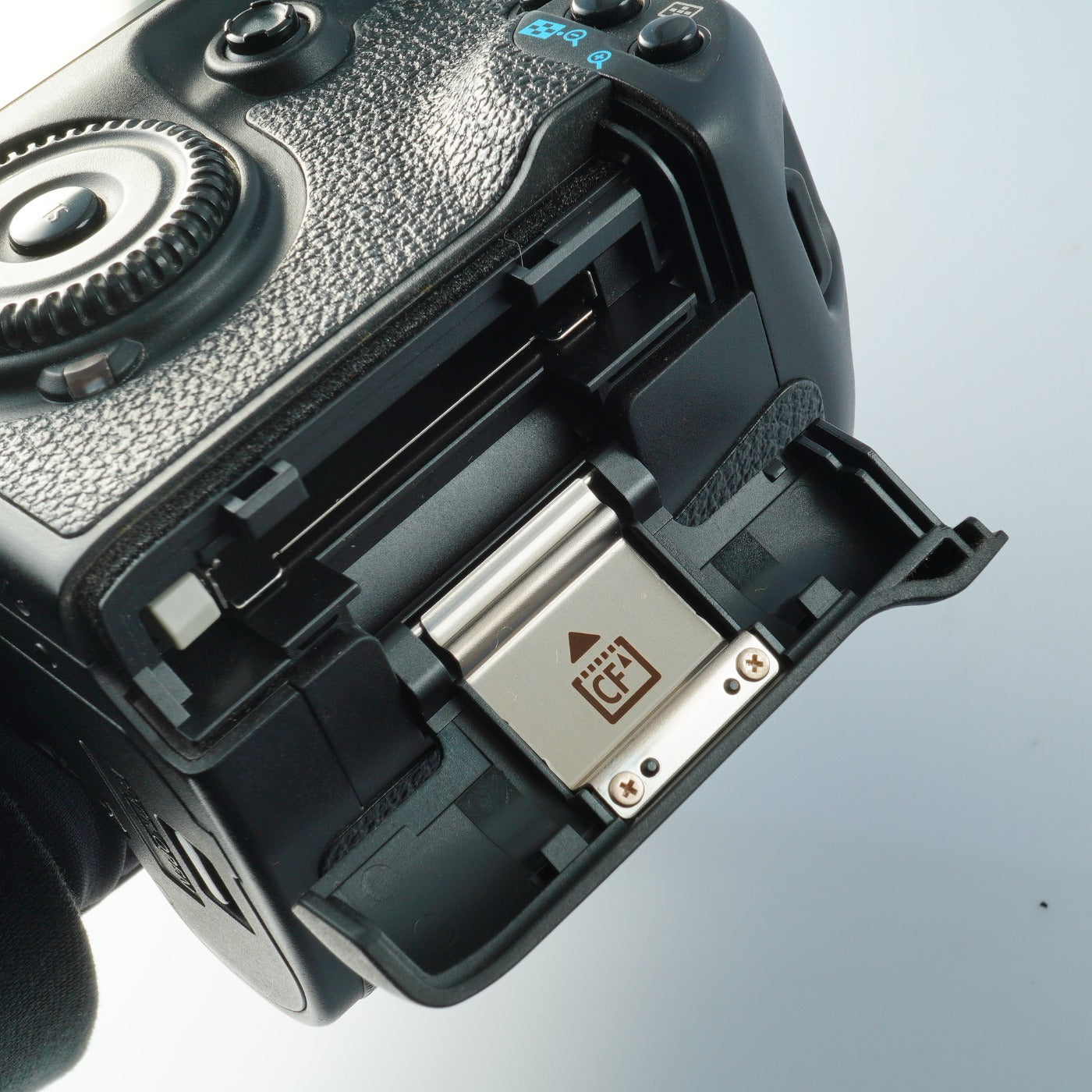 Canon EOS 40D + EF-S 18-55mm F/3.5-5.6 Ⅱ USM デジタル一眼レフカメラ