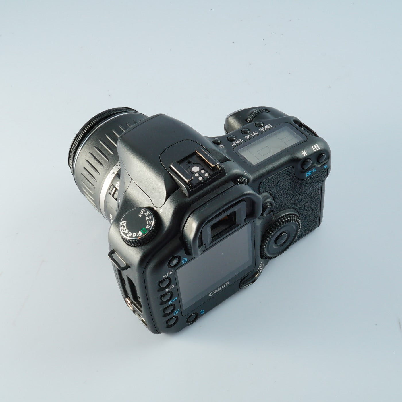 Canon EOS 30D + EF-S 18-55mm F/3.5-5.6 USM デジタル一眼レフカメラ