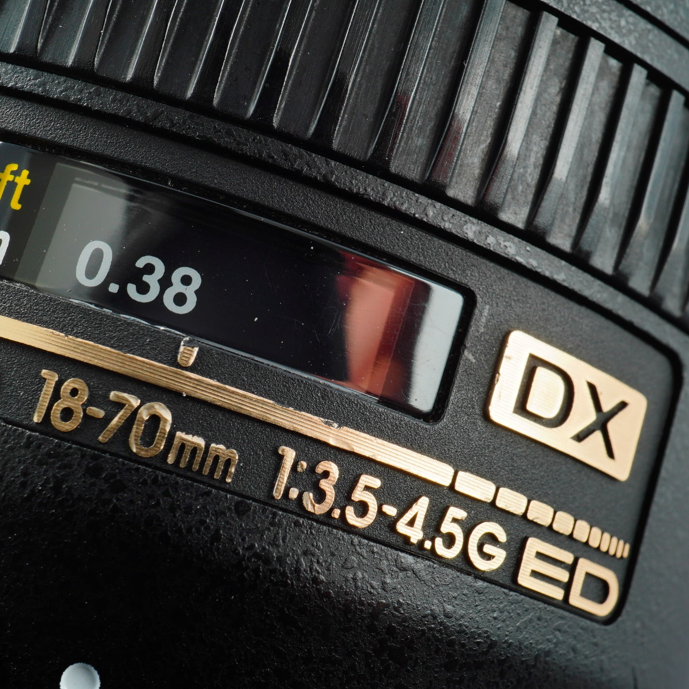 Nikon AF-S DX NIKKOR 18-70mm F/3.5-4.5 G ED ズームレンズ