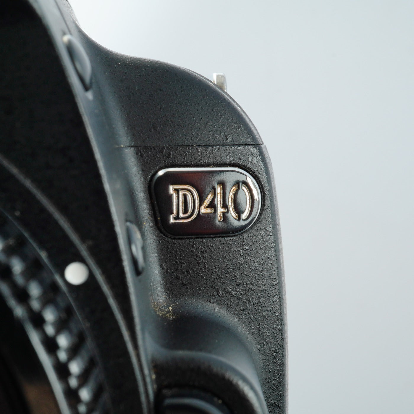 Nikon D40 +AF-S DX NIKKOR 18-55mm F/3.5-5.6 GⅡ ED デジタル一眼レフカメラ