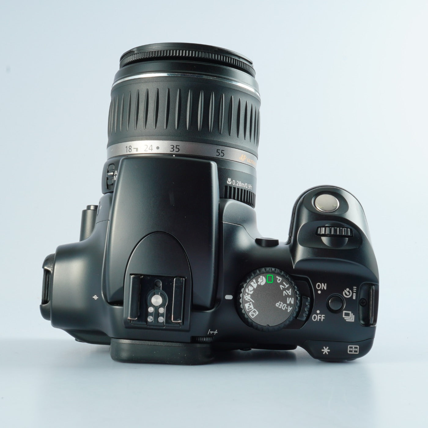 Canon EOS Kiss Digital N + EF-S 18-55mm F/3.5-5.6 Ⅱ USM デジタル一眼レフカメラ