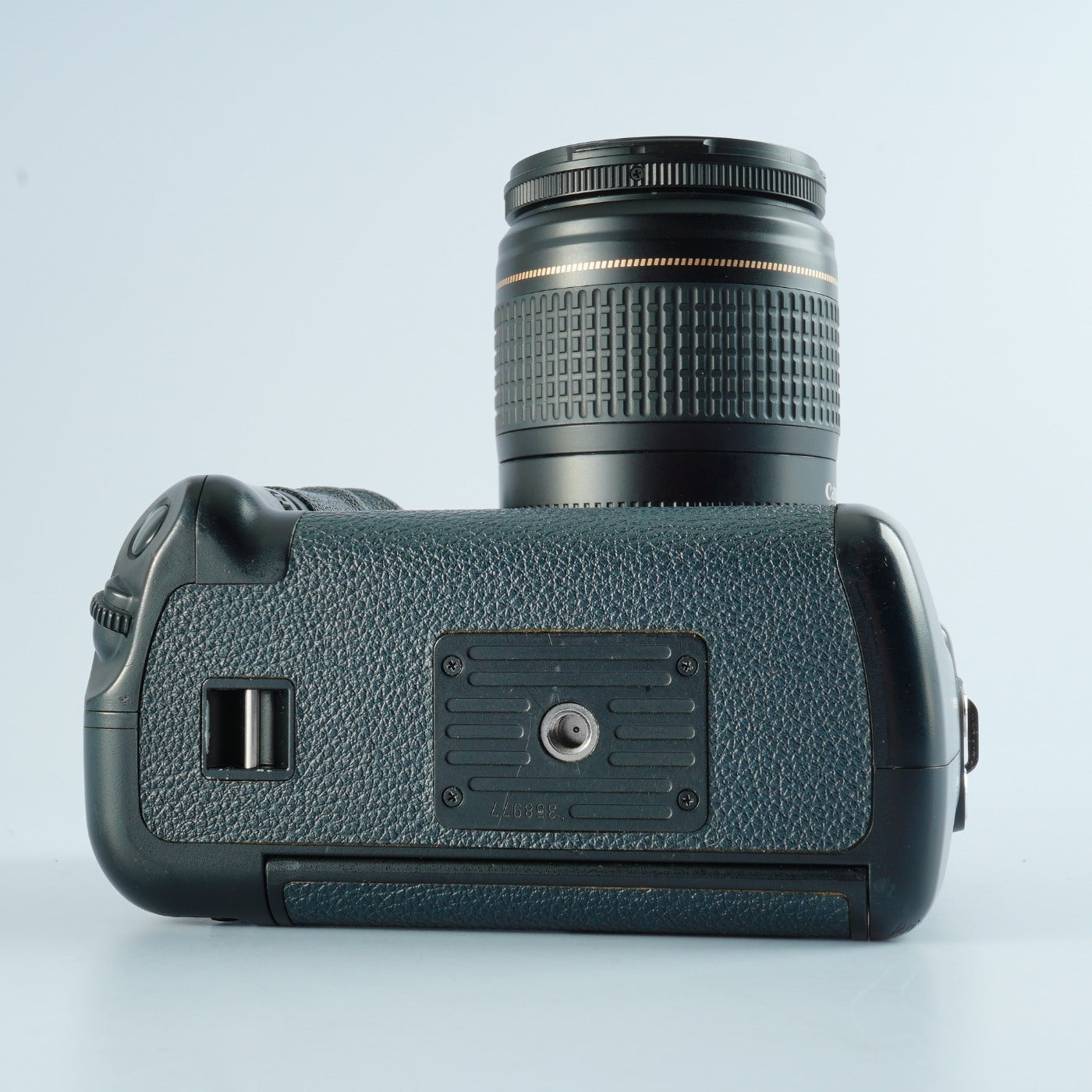 Canon EOS 10D + EF 28-80mm F/3.5-5.6 Ⅳ + BG-ED3 デジタル一眼レフカメラ
