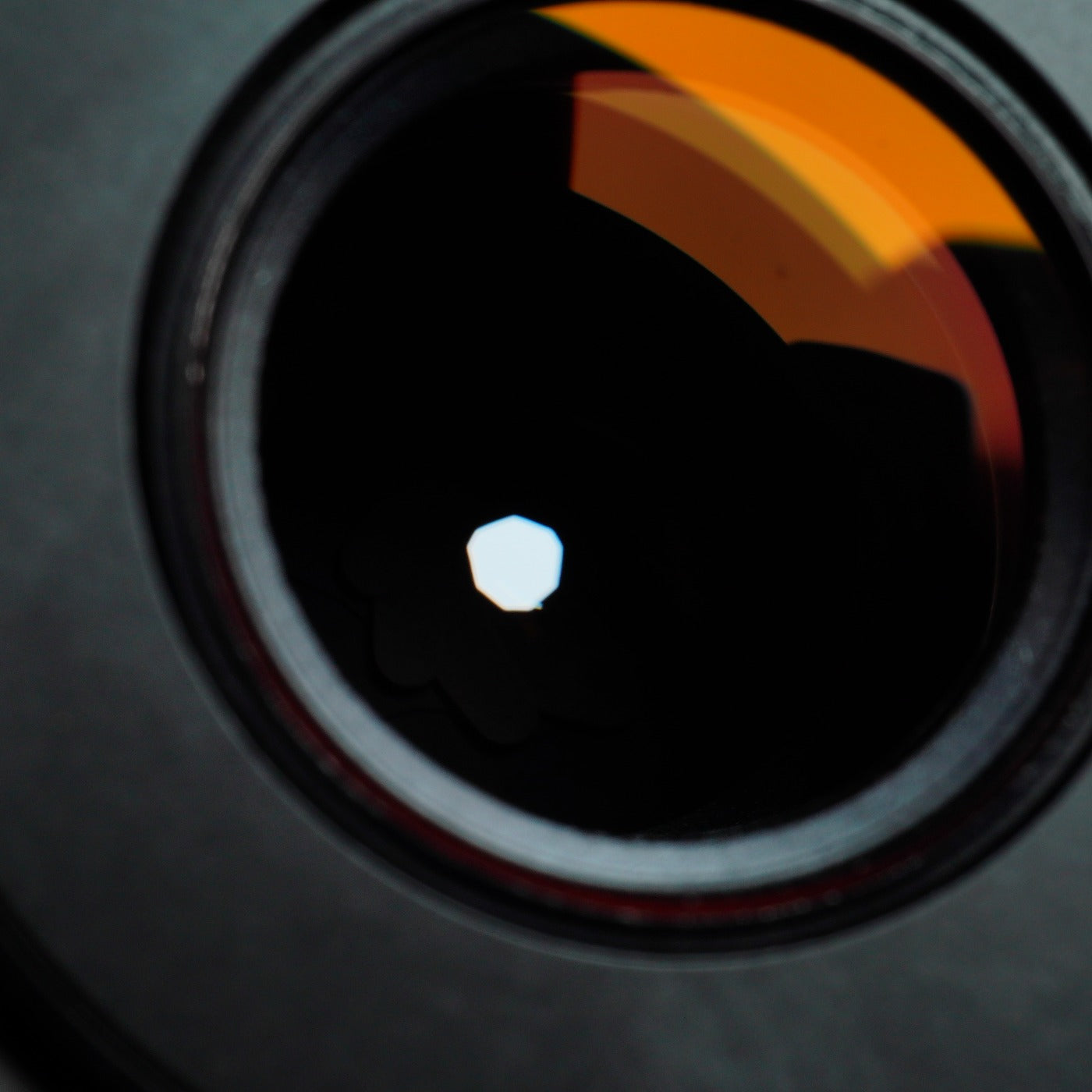 MINOLTA AF 28-100mm F/3.5-5.6 D MACRO ズームレンズ