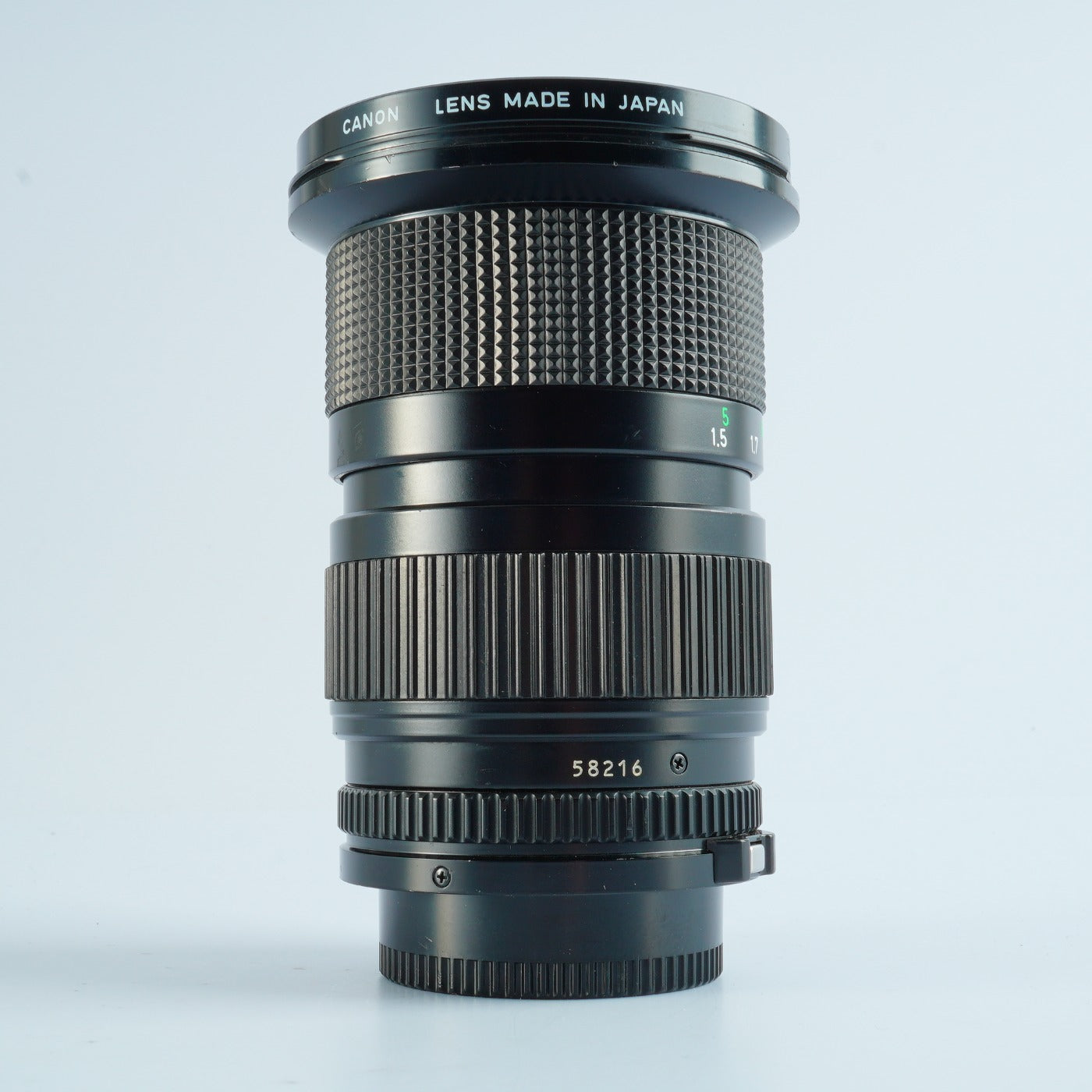Canon New FD 35-105mm F/3.5 ズームレンズ