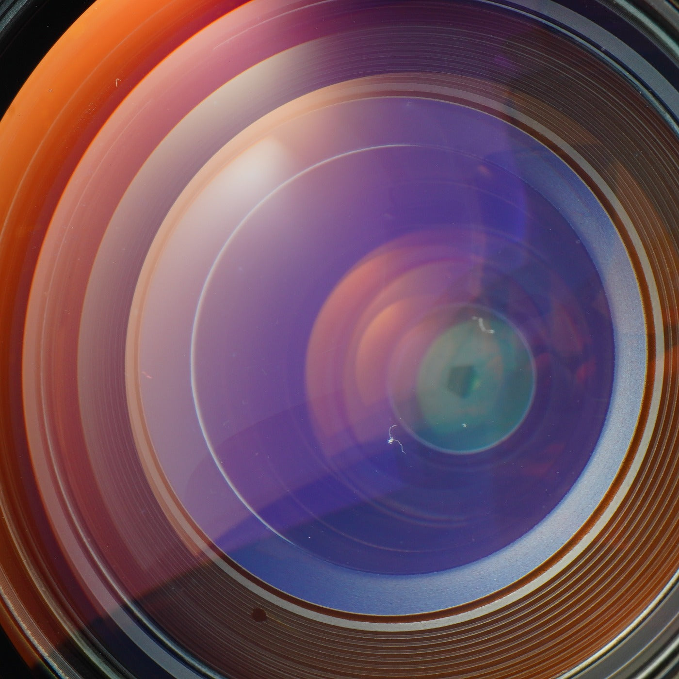 Canon New FD 35-105mm F/3.5 ズームレンズ