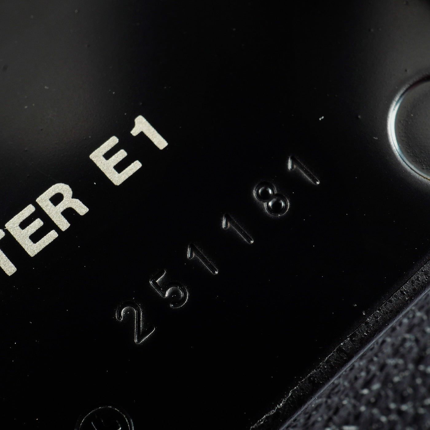 Canon Power Drive Booster PB-E1 For EOS-1 1V 1N 3 カメラ関連アクセサリー