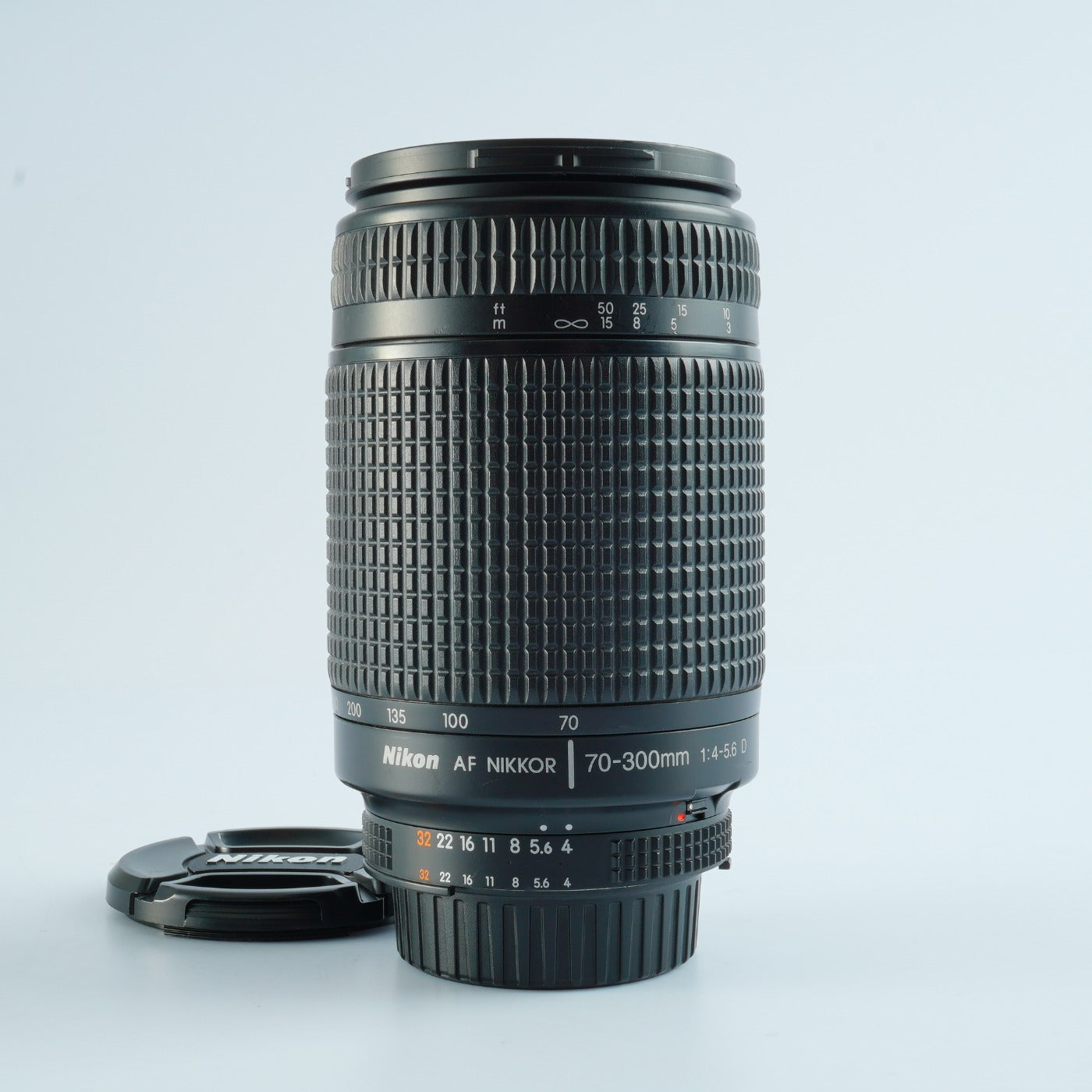 Nikon AF Nikkor 70-300mm F4-5.6 D ズームレンズ