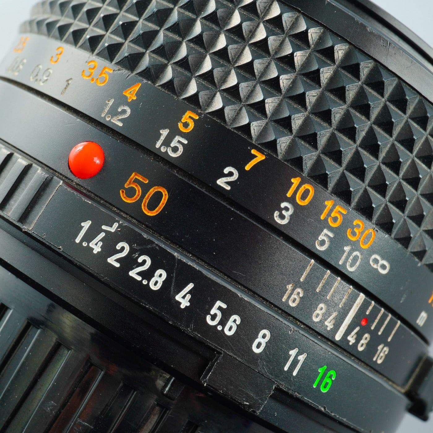 MINOLTA New MD 50mm F/1.4 単焦点レンズ