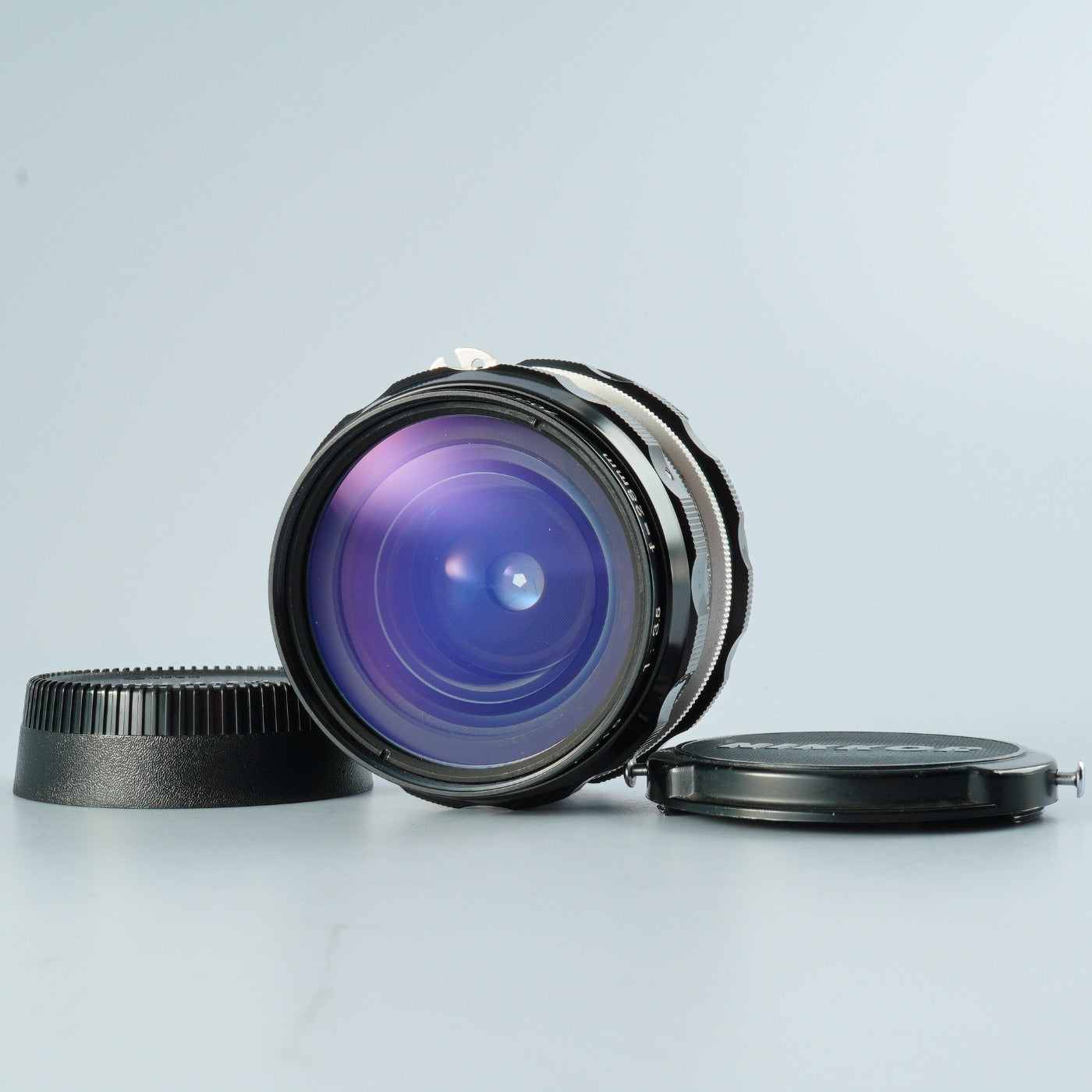 Nikon Nikkor-H Auto 28mm F/3.5 Ai改 単焦点レンズ