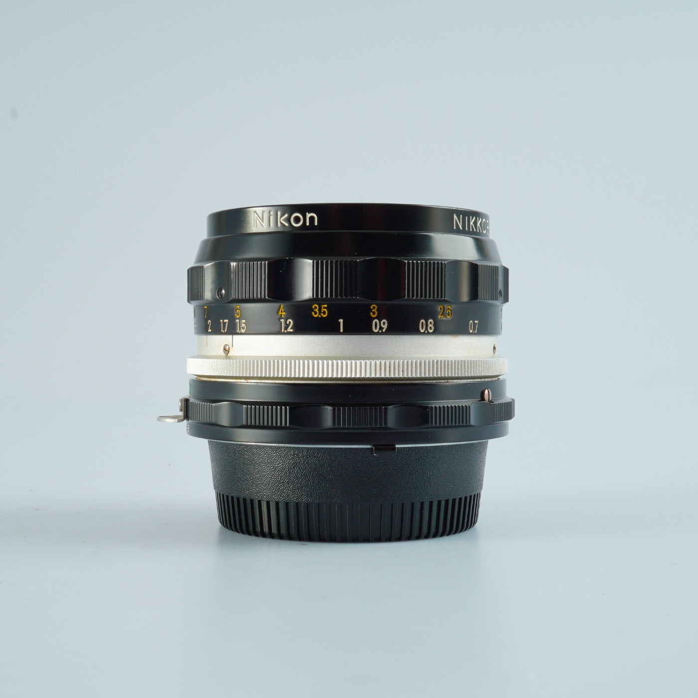Nikon Nikkor-H Auto 28mm F/3.5 Ai改 単焦点レンズ