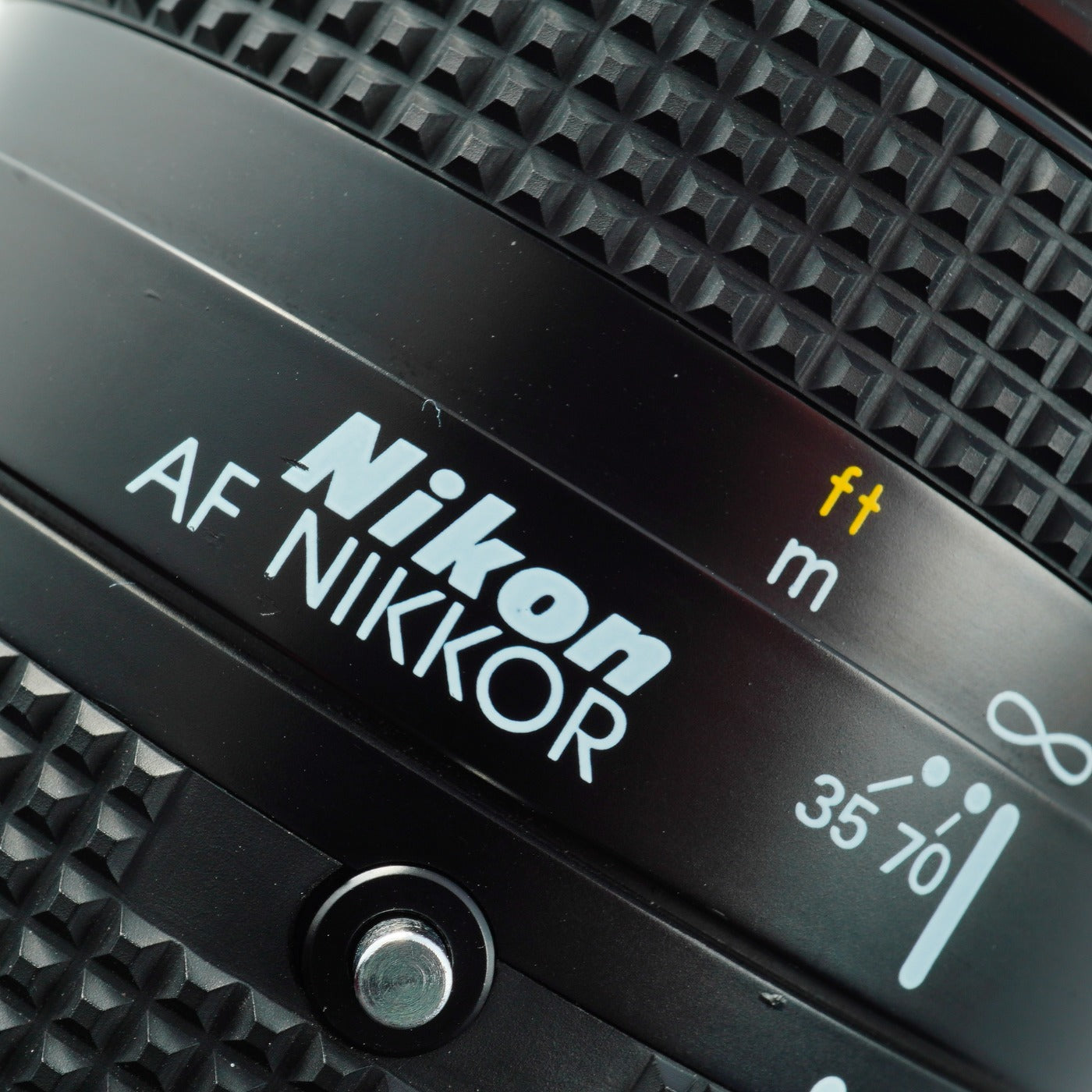 Nikon AF Nikkor 35-70mm F/2.8 ズームレンズ