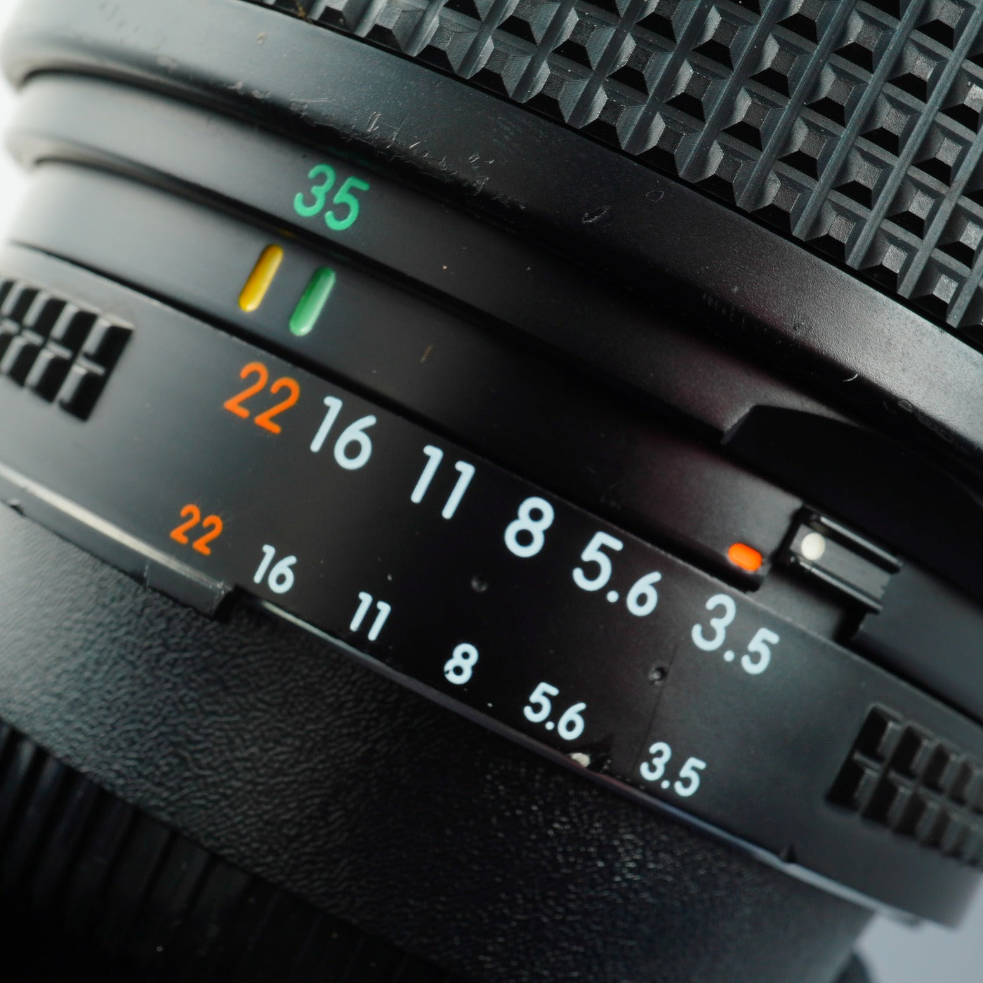Nikon Nikkor AF 35-135mm f/3.5-4.5 ズームレンズ