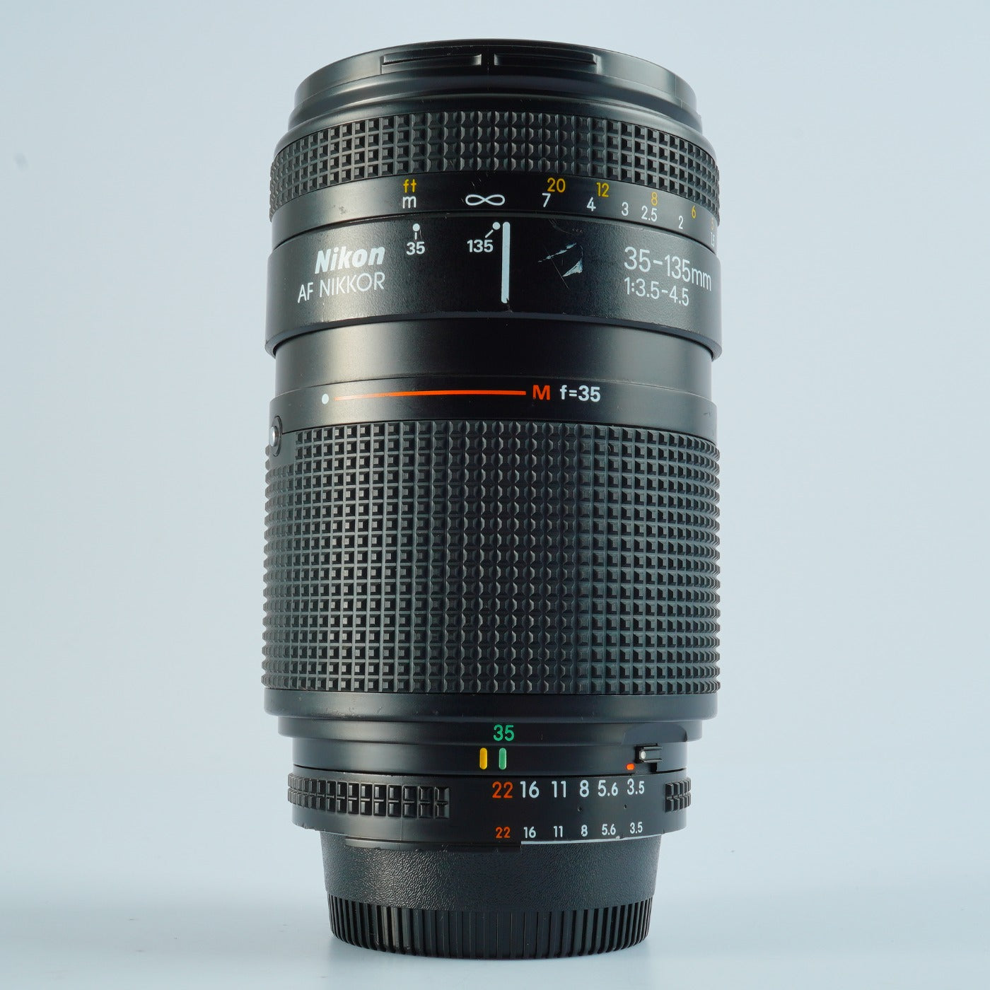 Nikon Nikkor AF 35-135mm f/3.5-4.5 ズームレンズ