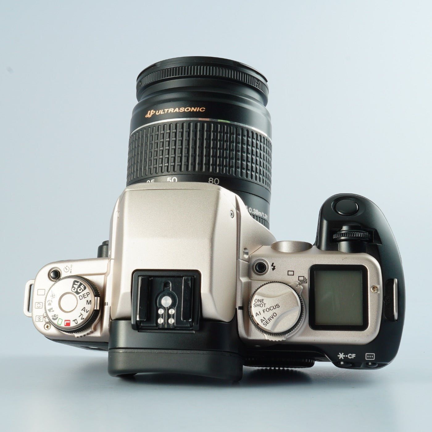 Canon EOS 55 (ELAN II) + EF 28-80mm F/3.5-5.6 V USM + SPEEDLITE 300EZ AF フィルム一眼レフカメラ