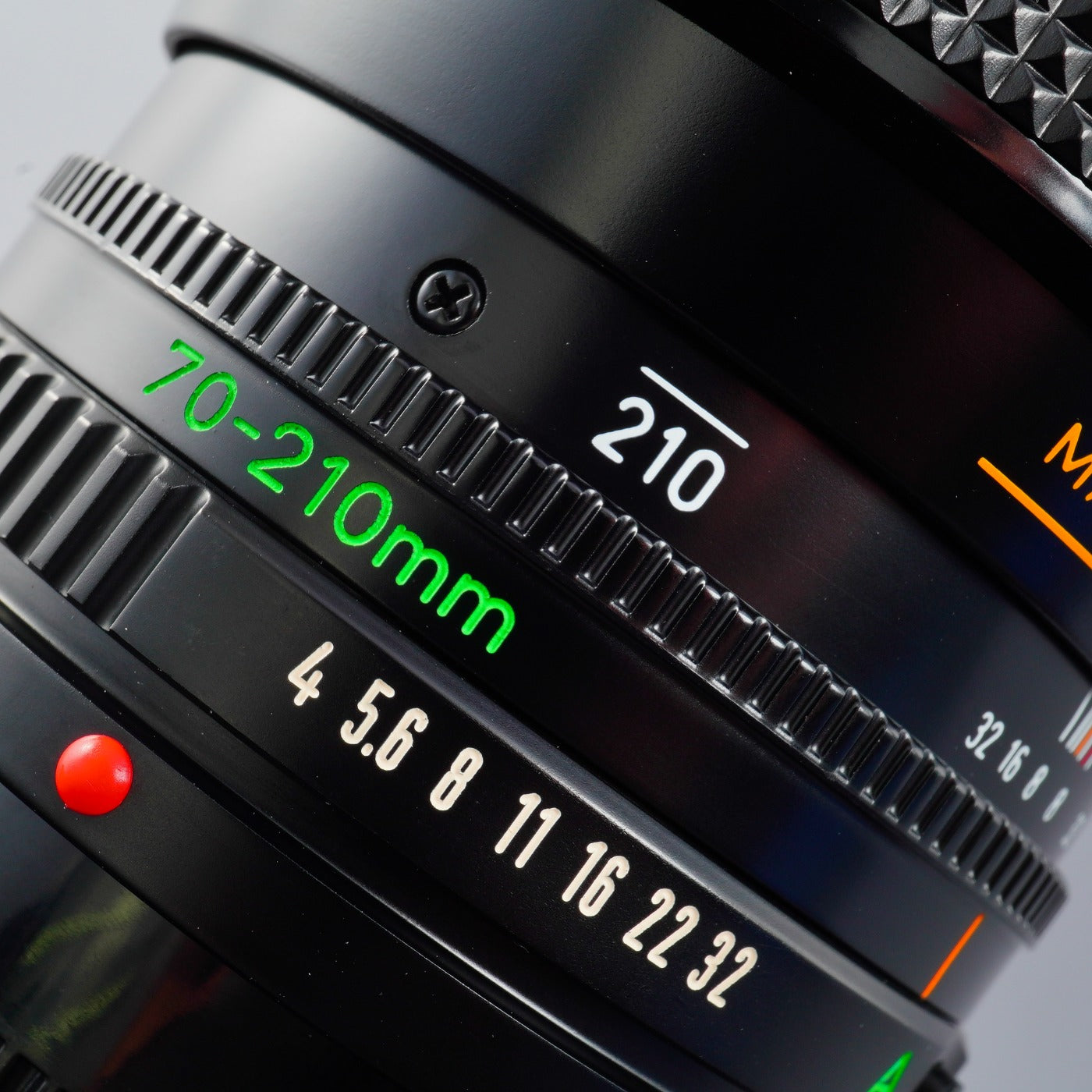 Canon FD 70-210mm F/4 ズームレンズ