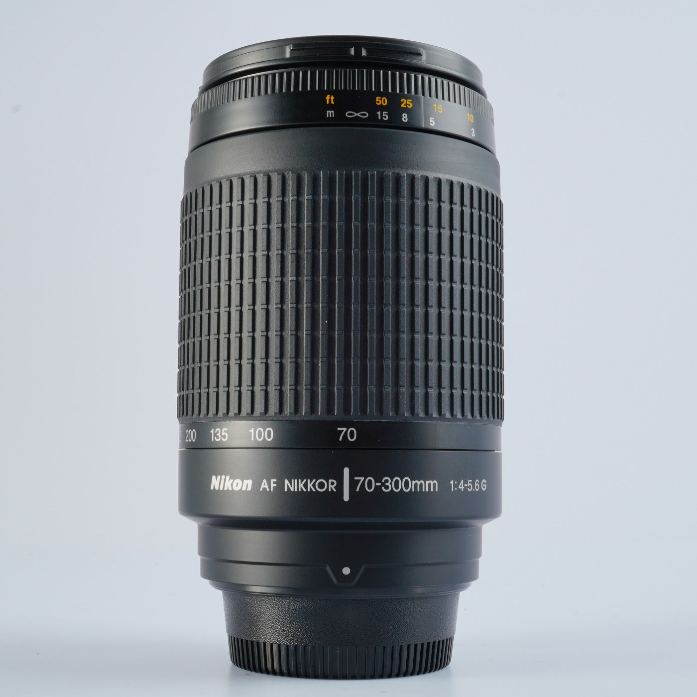 Nikon AF NIKKOR 70-300mm f/4-5.6 G ズームレンズ