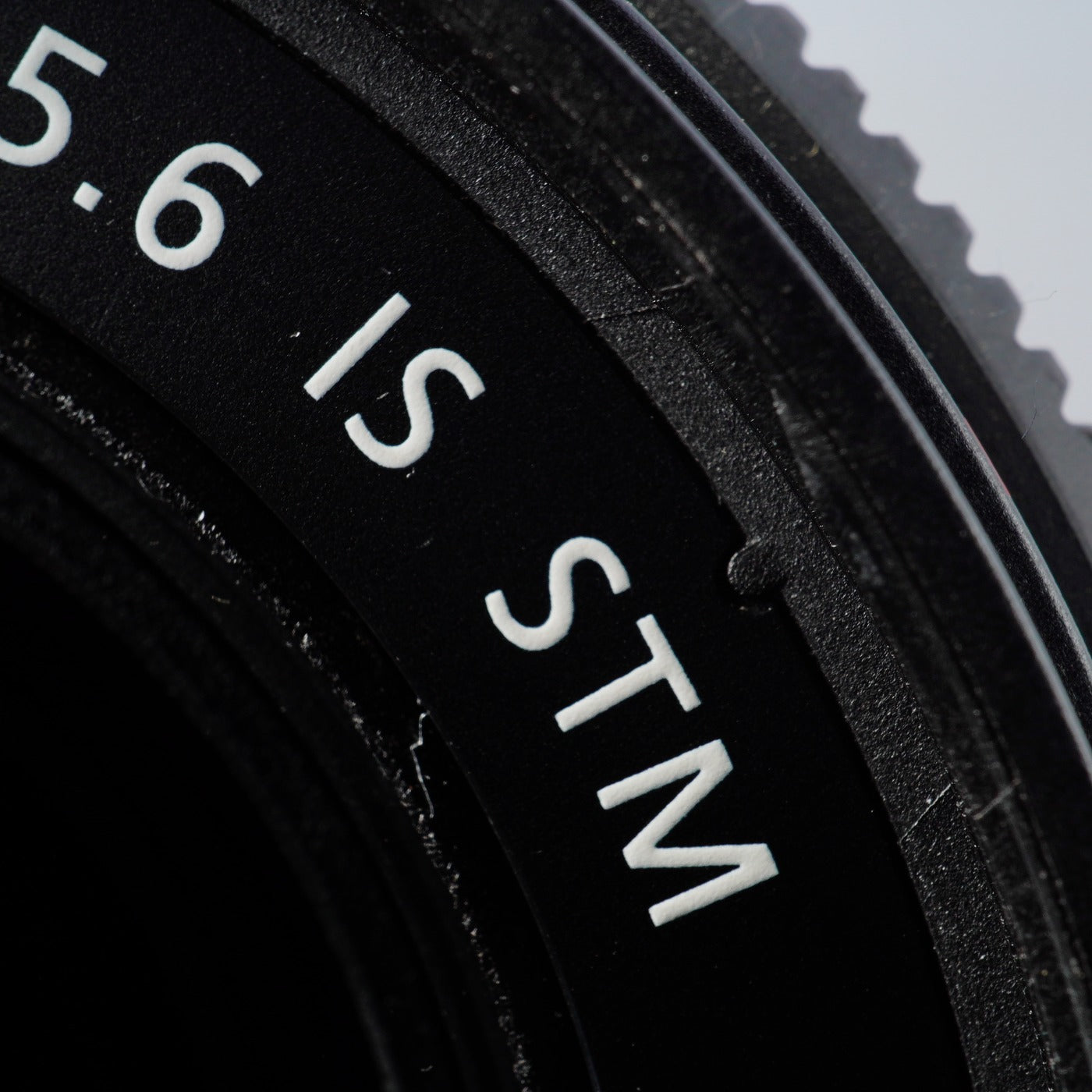 Canon EF-S 18-55mm F/3.5-5.6 IS STM ズームレンズ