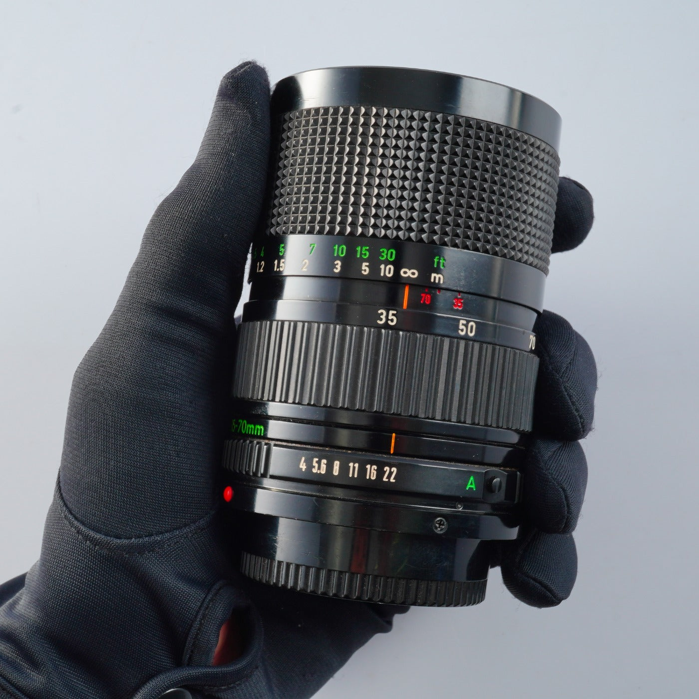 Canon FD 35-70mm F/4 ズームレンズ