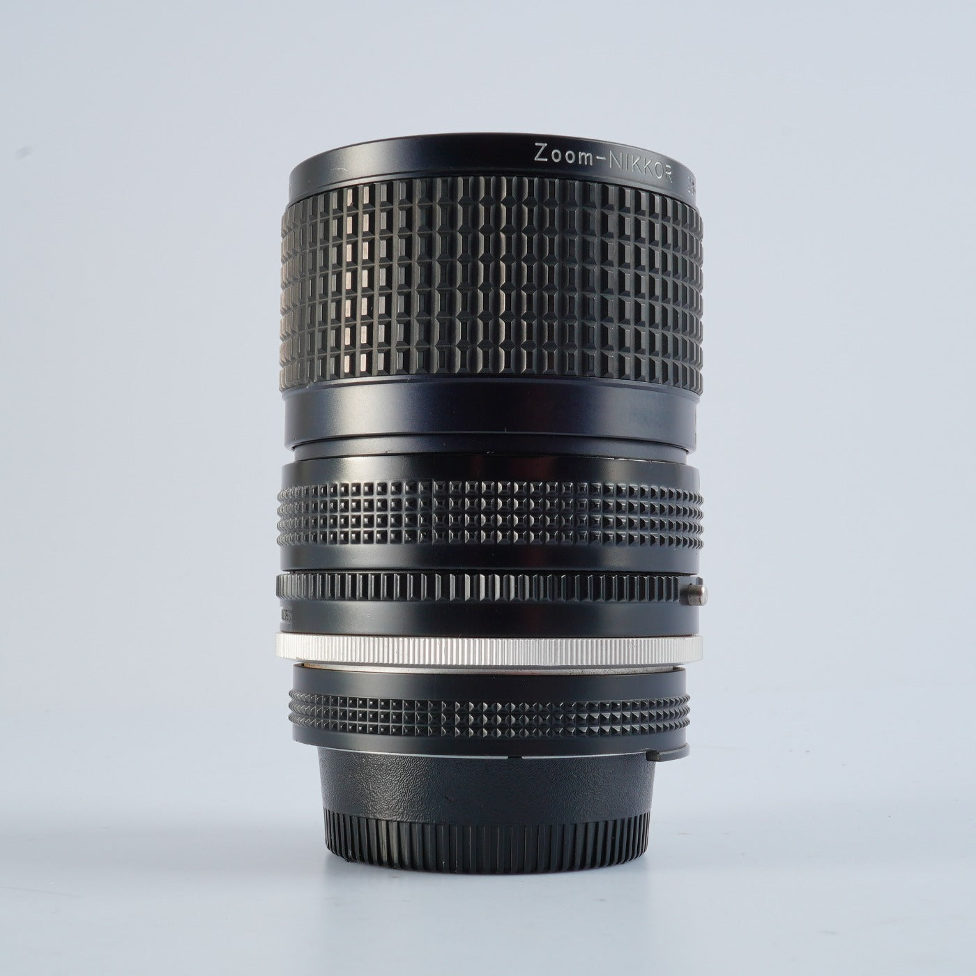 Nikon Ai-s Zoom Nikkor 28-85mm f/3.5-4.5 ズームレンズ