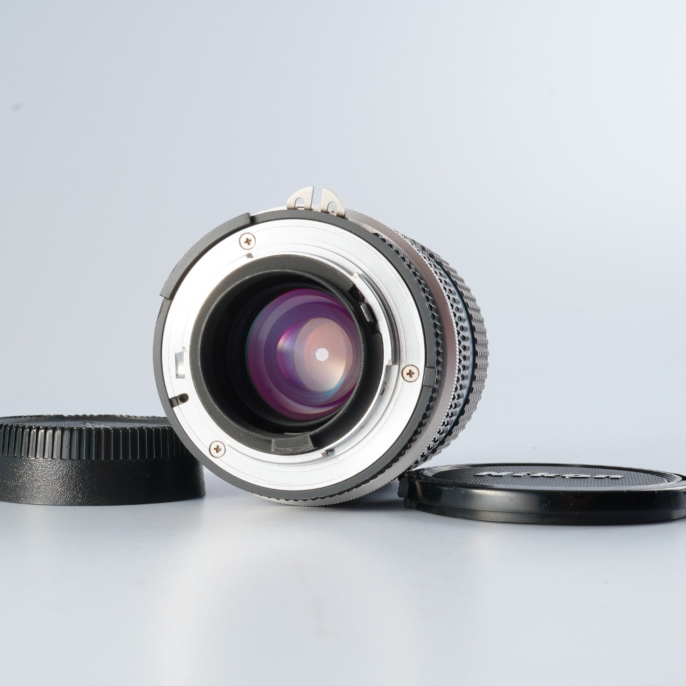 Nikon Ai-s Zoom Nikkor 28-85mm f/3.5-4.5 ズームレンズ