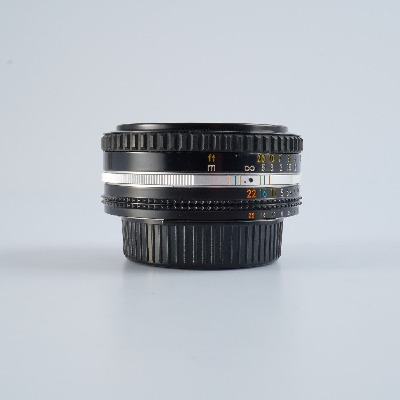 Nikon NIKKOR 50mm f/1.8 Ai-S 単焦点レンズ