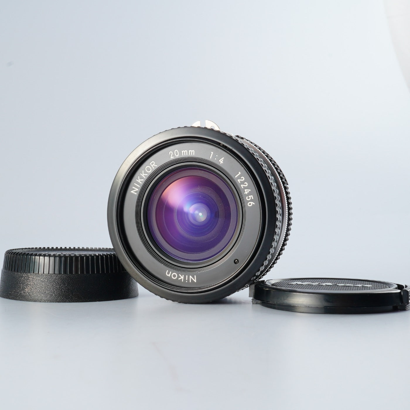 Nikon Ai Nikkor 20mm F/4 単焦点レンズ