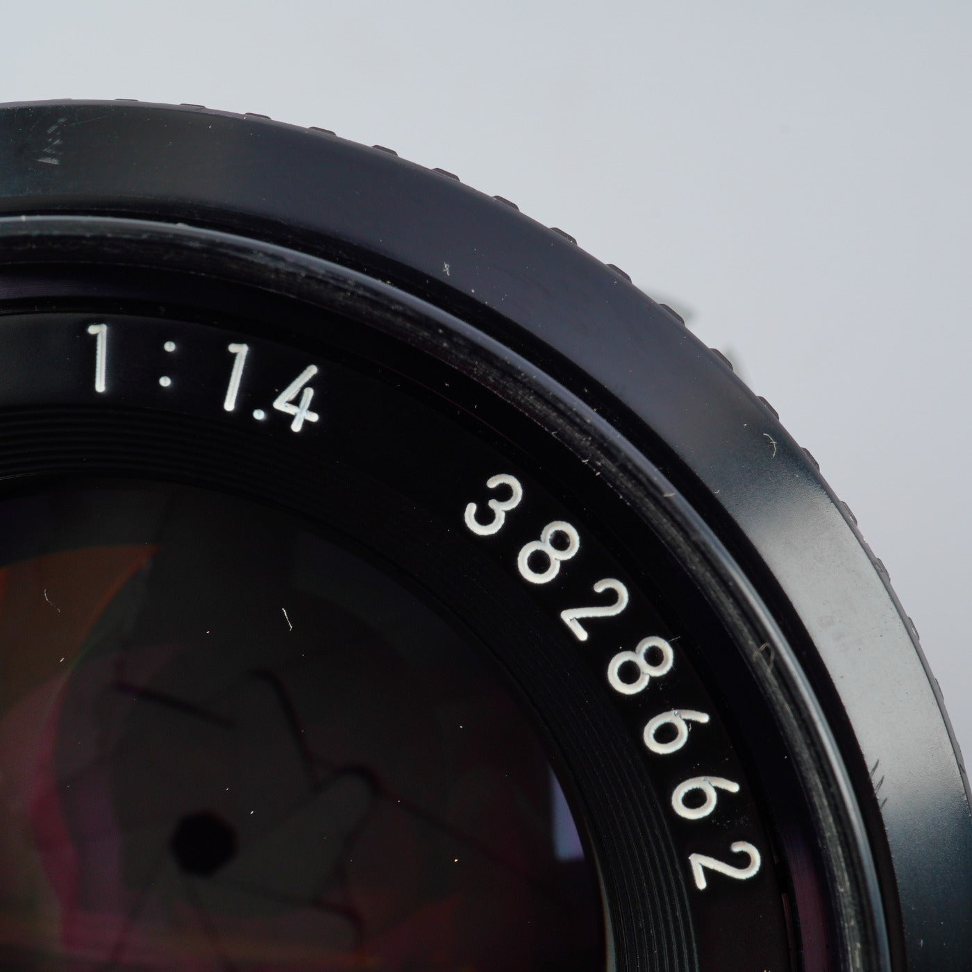 Nikon New Nikkor 50mm f/1.4 非Ai 単焦点レンズ
