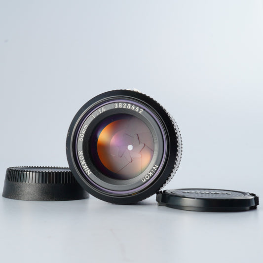 Nikon New Nikkor 50mm f/1.4 非Ai 単焦点レンズ