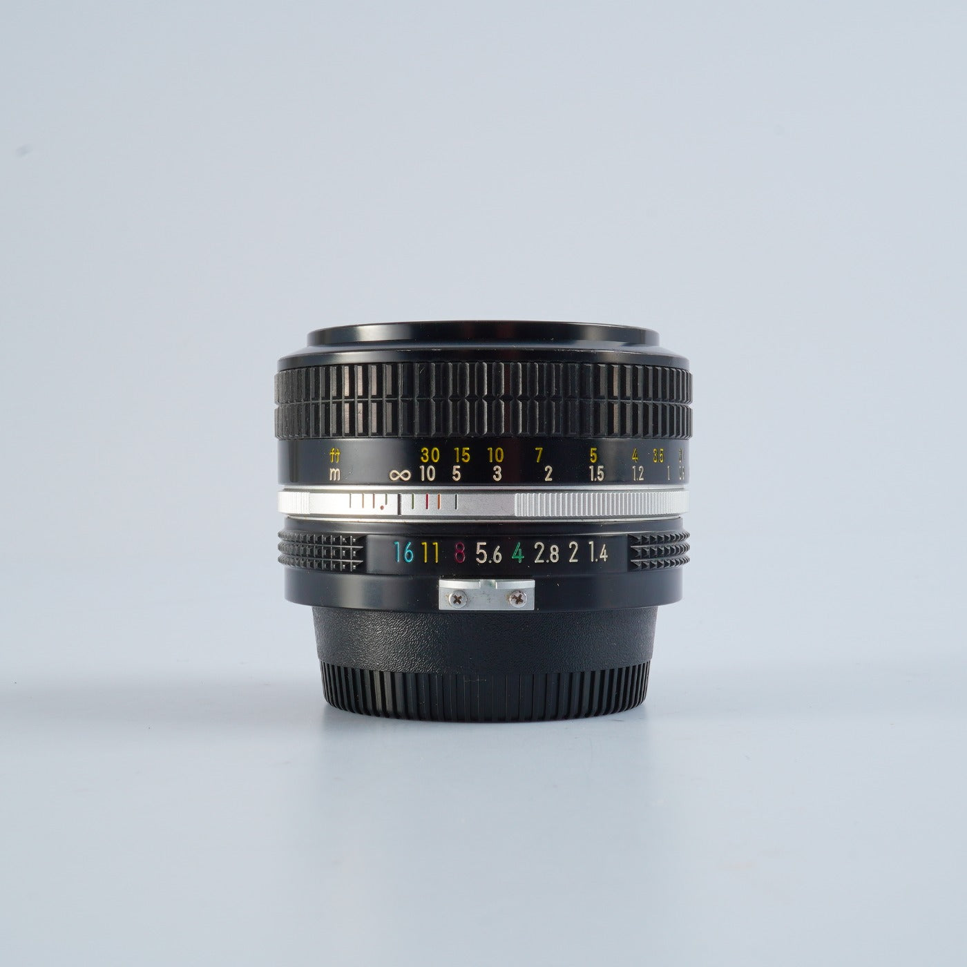 Nikon New Nikkor 50mm f/1.4 非Ai 単焦点レンズ